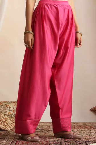 Pink embroidered chanderi kurta set