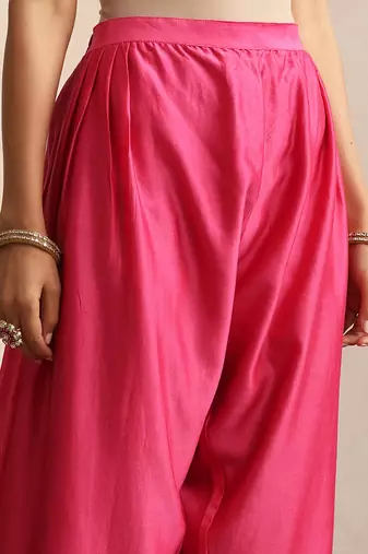 Pink embroidered chanderi kurta set