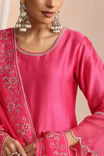 Pink embroidered chanderi kurta set