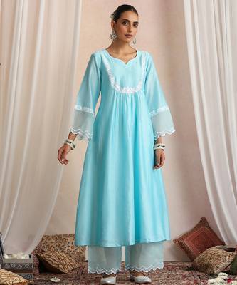 Blue embroidered chanderi kurta set 5