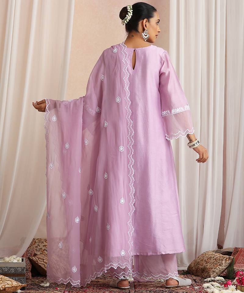 Lavender embroidered chanderi kurta set
