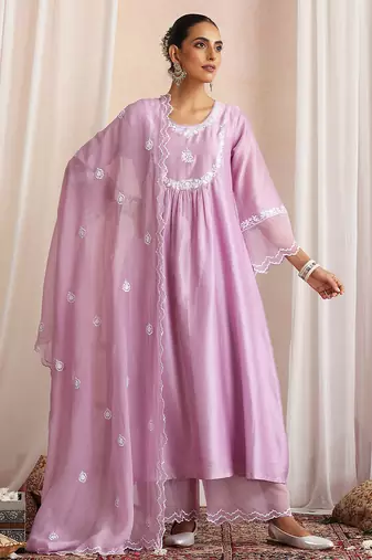 Lavender embroidered chanderi kurta set
