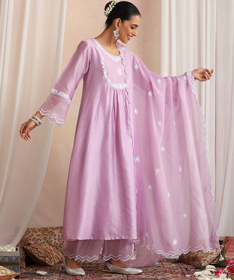 Lavender embroidered chanderi kurta set