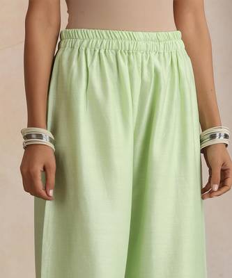 Green embroidered chanderi kurta set 3