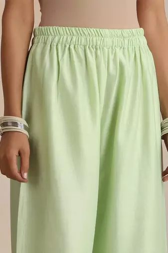 Green embroidered chanderi kurta set