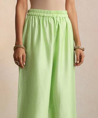 Green embroidered chanderi kurta set 3