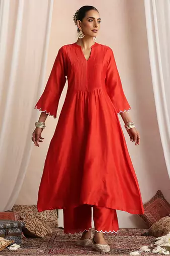 Red embroidered chanderi kurta set