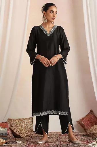 Black embroidered chanderi kurta set