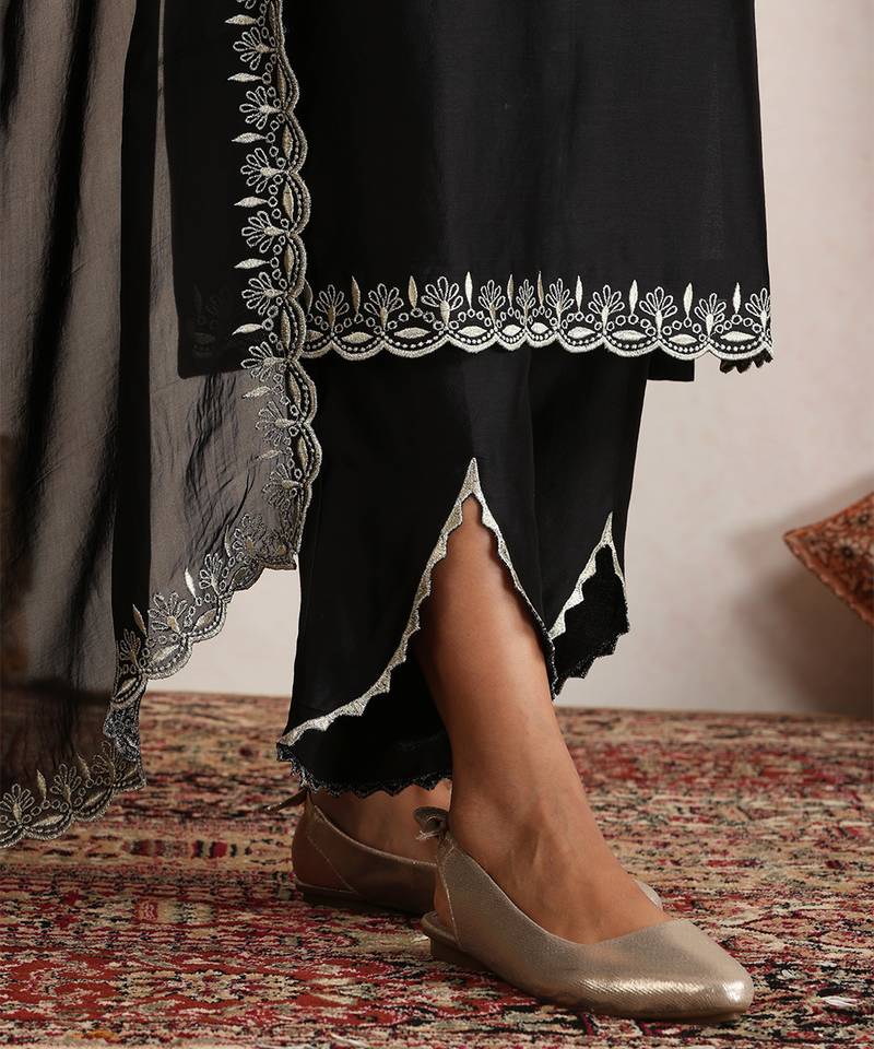 Black embroidered chanderi kurta set