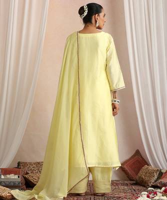 Yellow embroidered chanderi kurta set 3