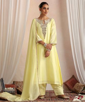 Yellow embroidered chanderi kurta set 1