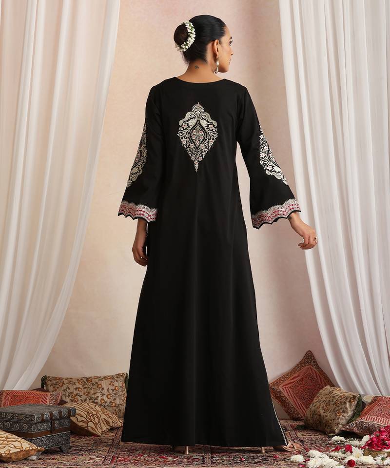 Black embroidered cotton kaftan