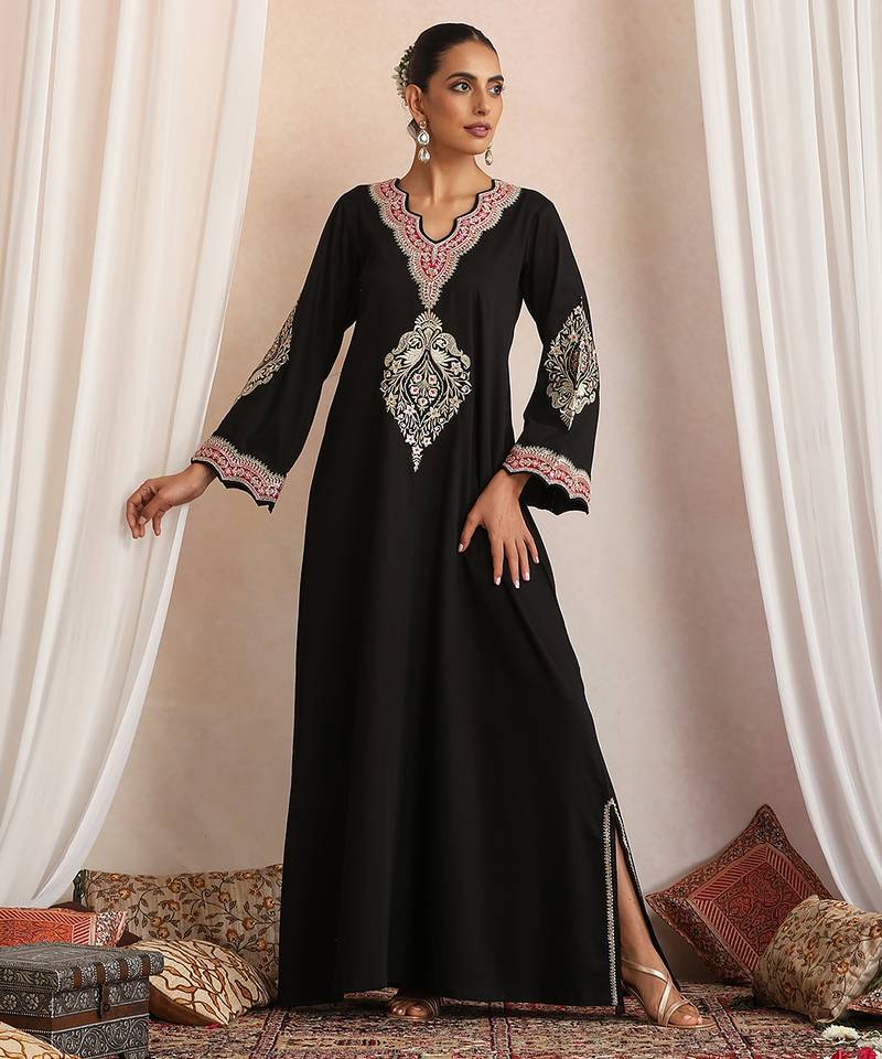 Black embroidered cotton kaftan