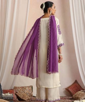 White embroidered silk kurta set 4