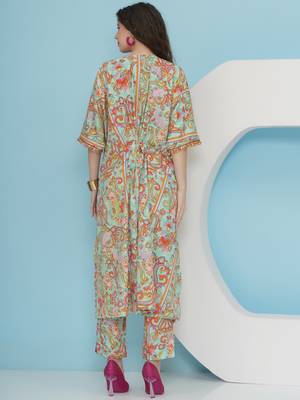 Women sea green hand embellished crepe set 4