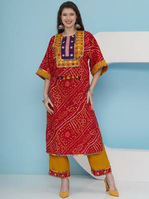Women red bandhani choga set 1