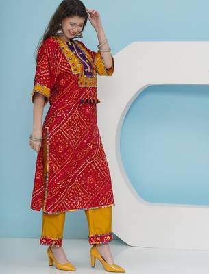 Women red bandhani choga set 4
