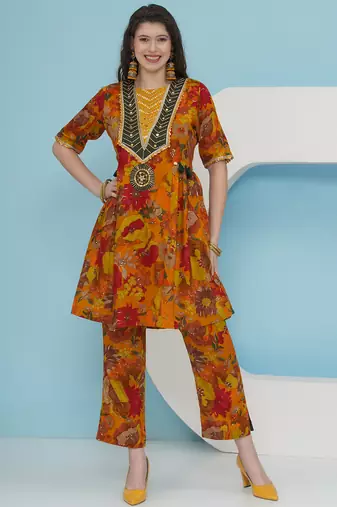 Women mustard hand embellised set