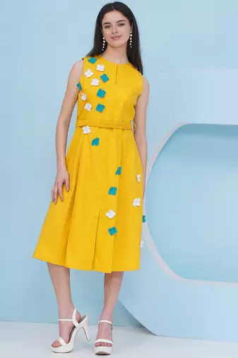 Women's  3d flower embroidery yellow dress with 3d flower embroidey and belt