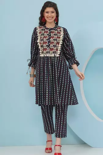 Women's  embellishment blue printed coord set