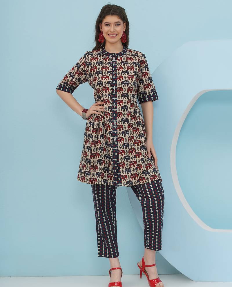 Women's  embellishment elephant printed coord set