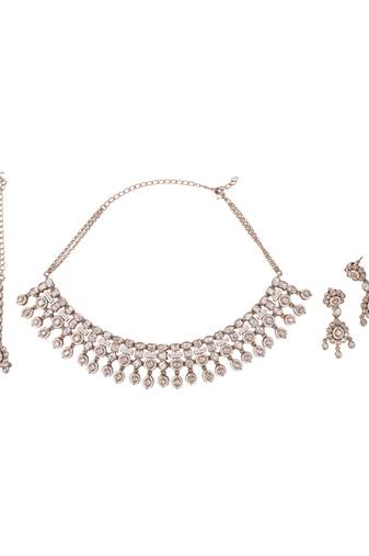 Round shape white kundan stone gold plated brass choker necklace set with maang tikkka for women