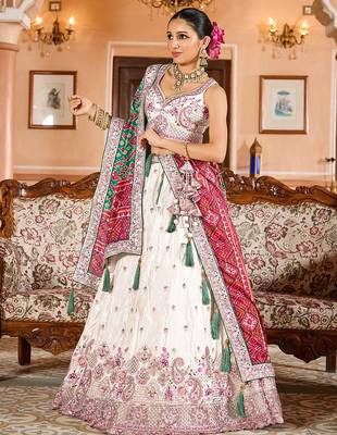 Cream Tissue Fabric Sequins embroidery Semi Stitched Lehenga & Unstitched Blouse With Green Color Dupatta 4