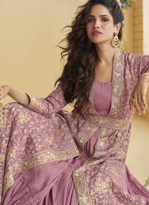 Onion pink chinon silk embroidered designer gown with strug 3