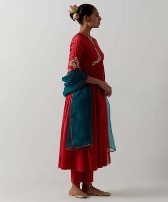 Orange embroidered chanderi kurta set 3