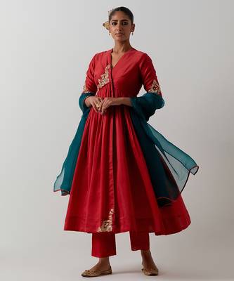 Orange embroidered chanderi kurta set 1