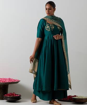 Green embroidered chanderi anarkali set 1