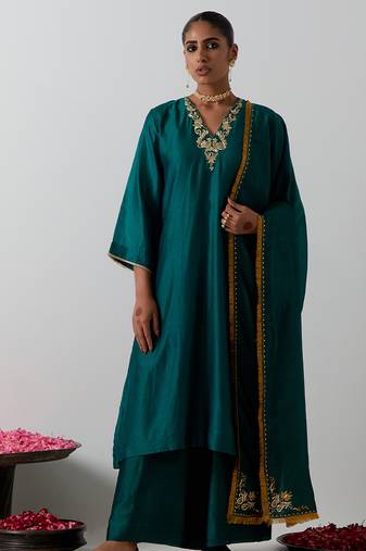 Green plain chanderi kurta set