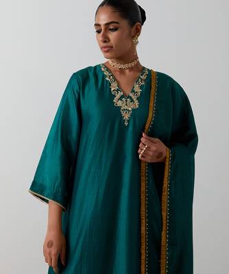 Green plain chanderi kurta set 5