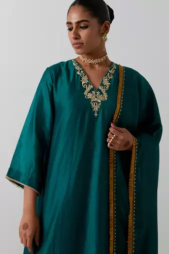 Green plain chanderi kurta set