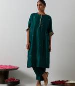 Green embroidered chanderi kurta set