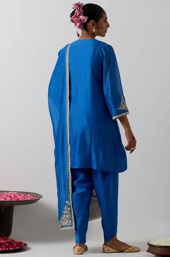Blue embroidered chanderi kurta set