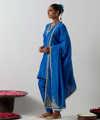 Blue embroidered chanderi kurta set 3