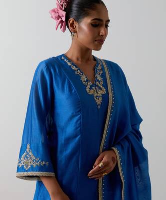 Blue embroidered chanderi kurta set 5
