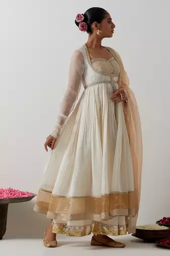 White plain chanderi anarkali set