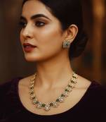 Elegant sapphire stone floral necklace with earrings