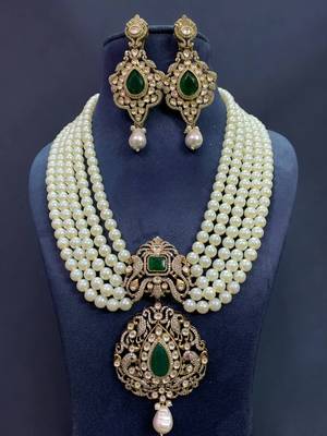 Royal pearl and green stone kundan necklace set 1