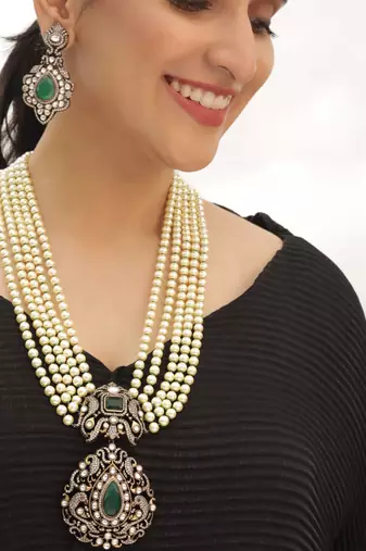 Royal pearl and green stone kundan necklace set