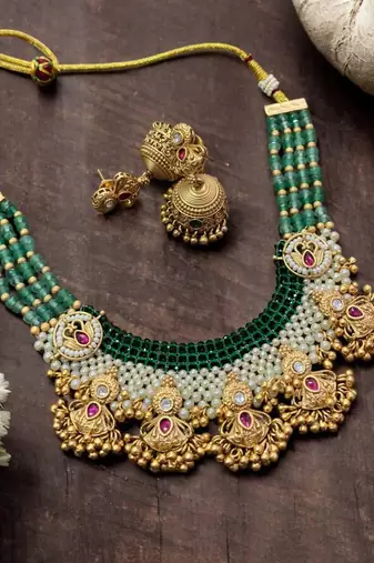 Antique choker necklace set with green beads & pearl layers