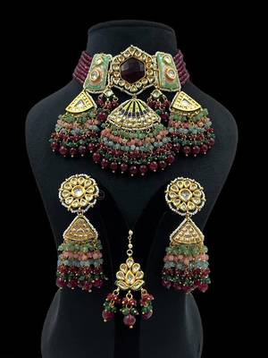 Handcrafted majestic multicolor kundan onyx beaded bridal choker set 3