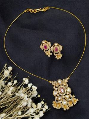 Stylish cz & moissanite polki pendant necklace set in premium brass 3