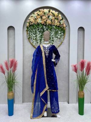 Royal blue velvet straight suit stitched 2