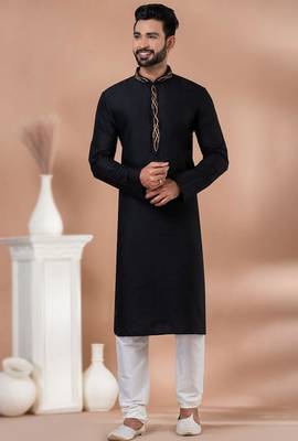 Black embroidered cotton kurta set 1