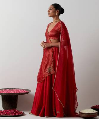 red plain chanderi lehenga set 3
