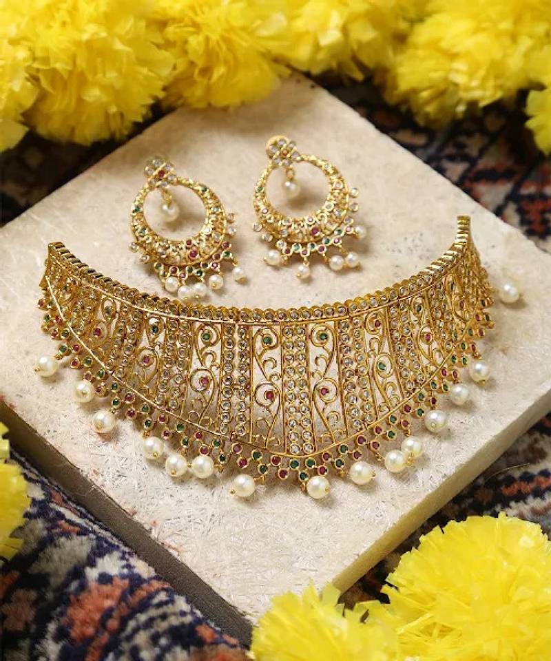 Kundan stone choker necklace set