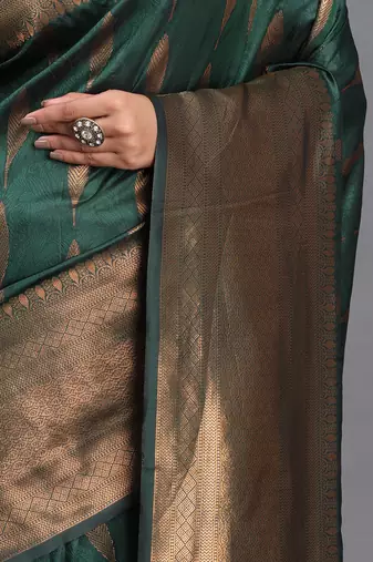 drrk green color  art silk blend zari woven work saree 